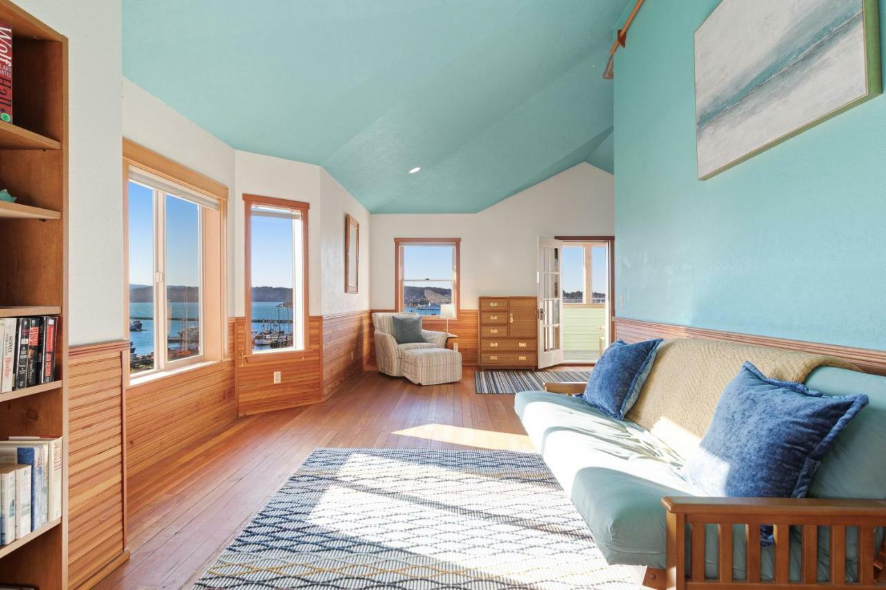 ニューポート Bayfront Houseヴィラ エクステリア 写真